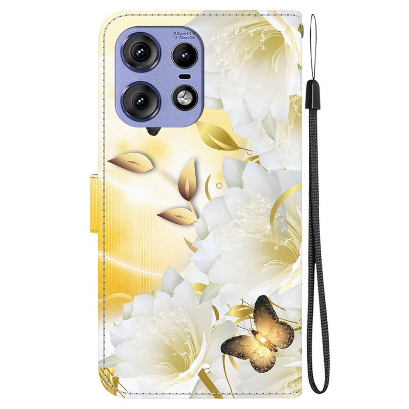 Läderskal Fodral Motorola Edge 50 Pro Gyllene Fjärilar Och Vita Blommor Med Rem